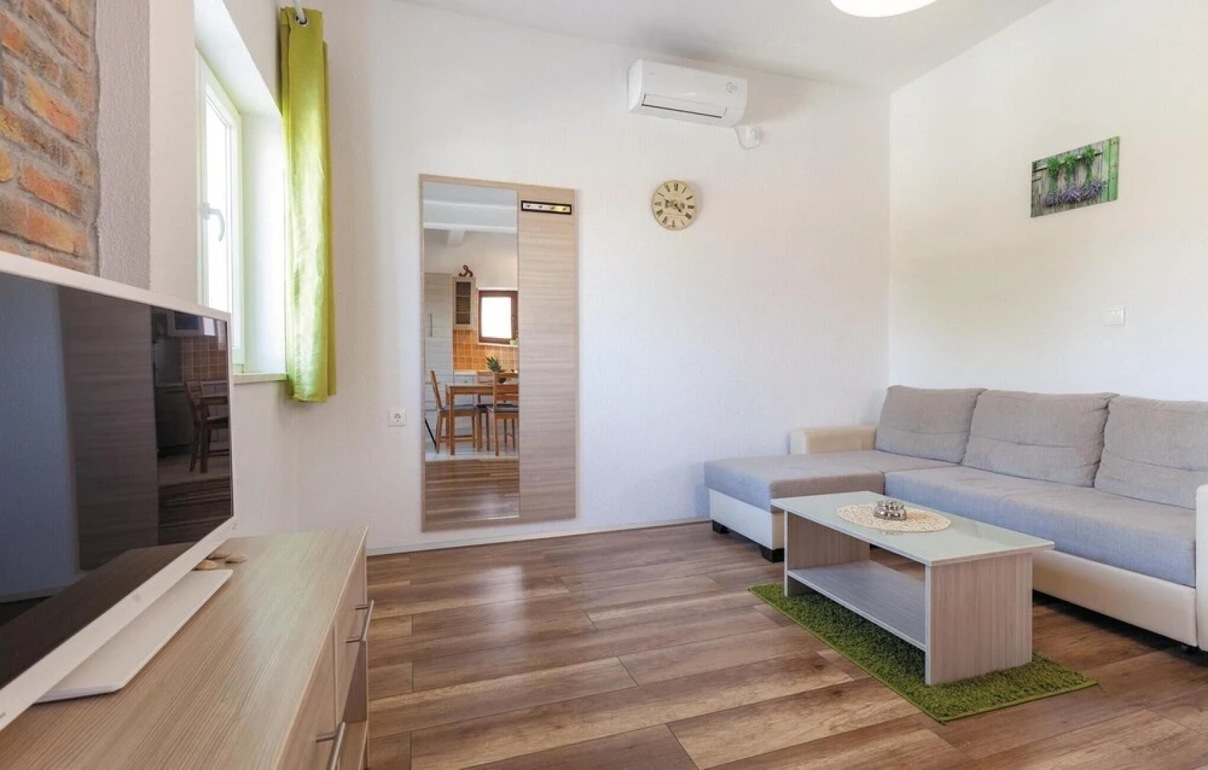 Awesome Home in Seget Gornji With Sauna, Wifi and 8 Bedrooms