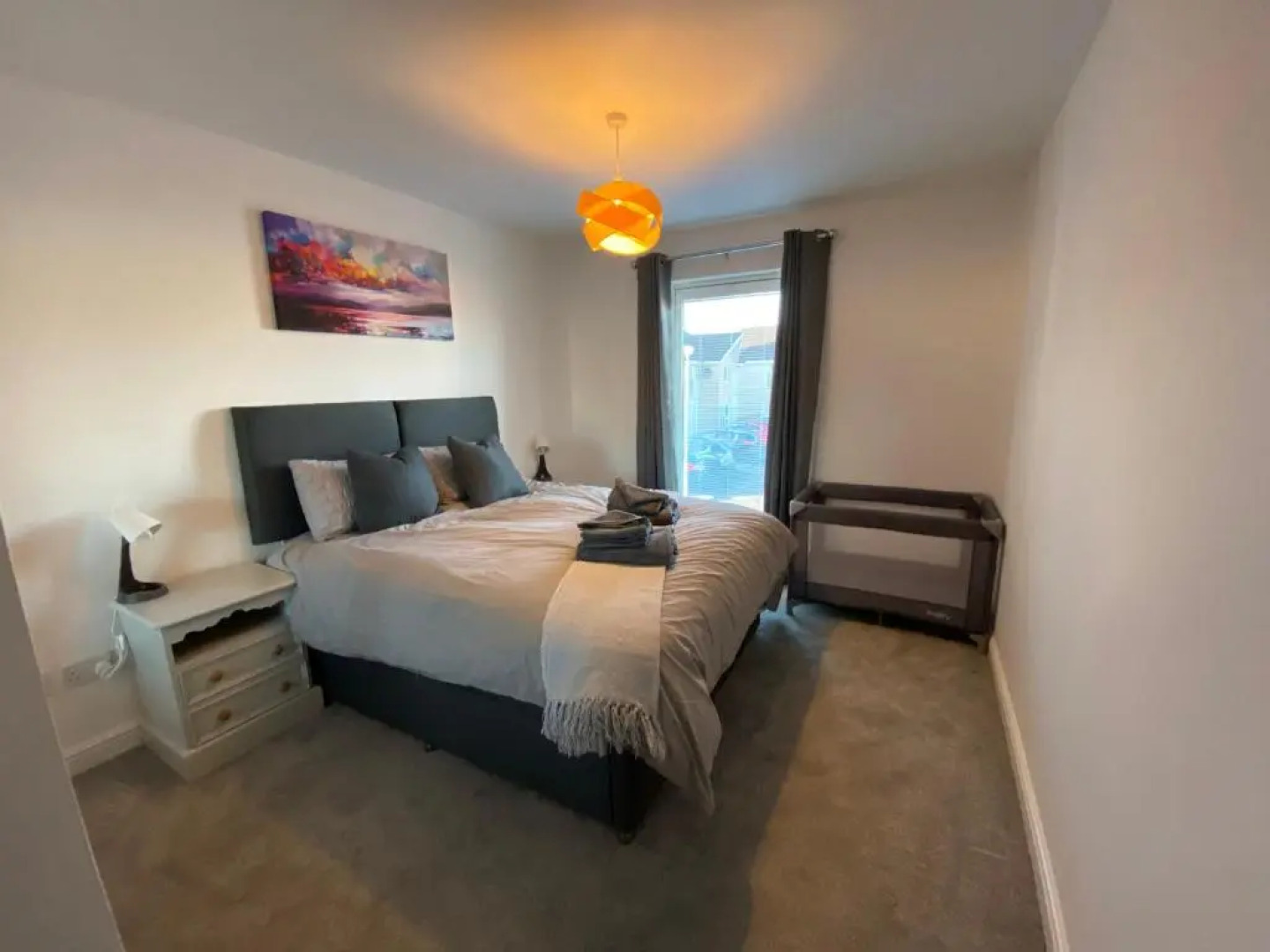 The Duplex Nairn- Spacious 3 Bedroom with sunny balcony