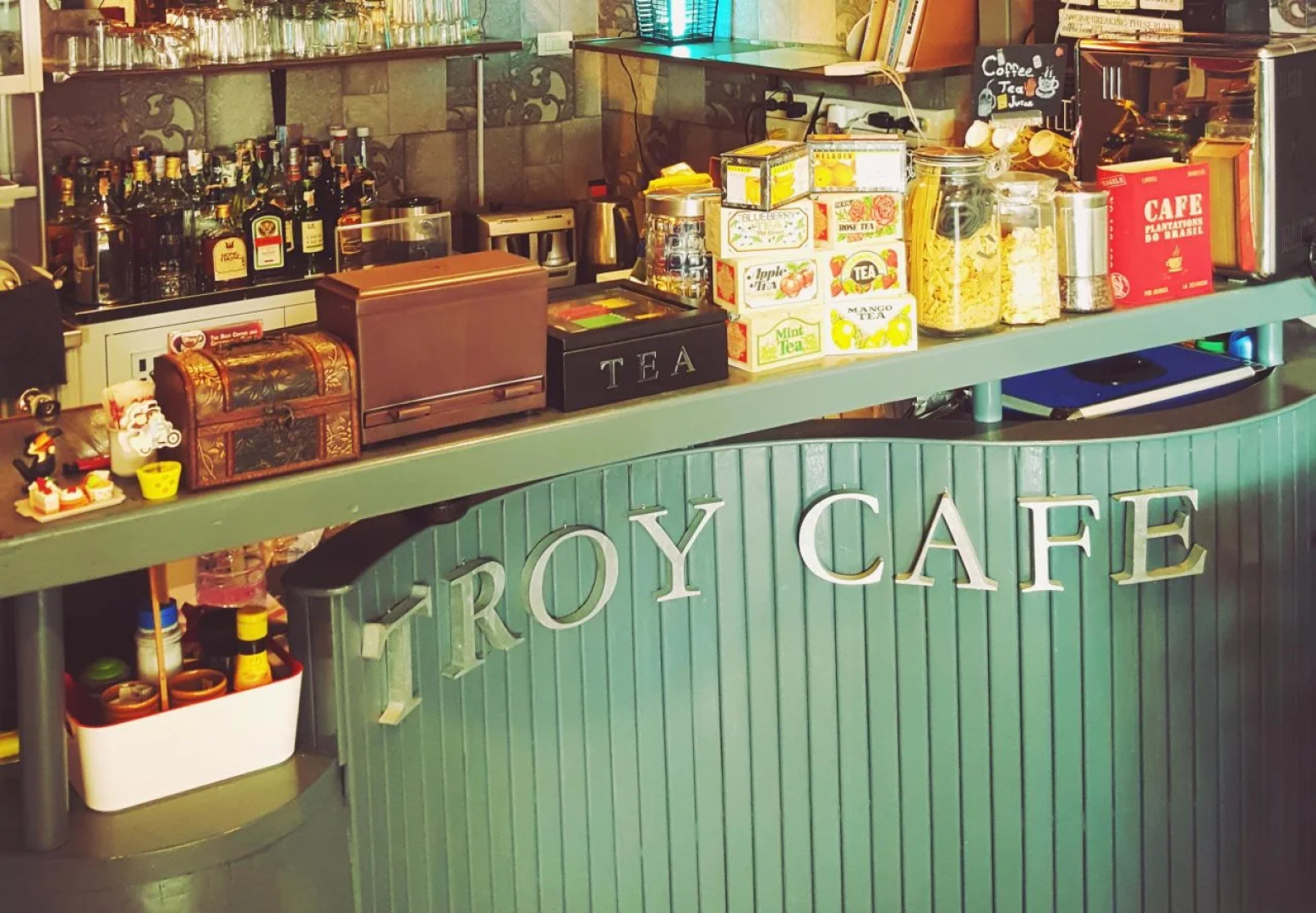 OYO 75321 Gemma Patong