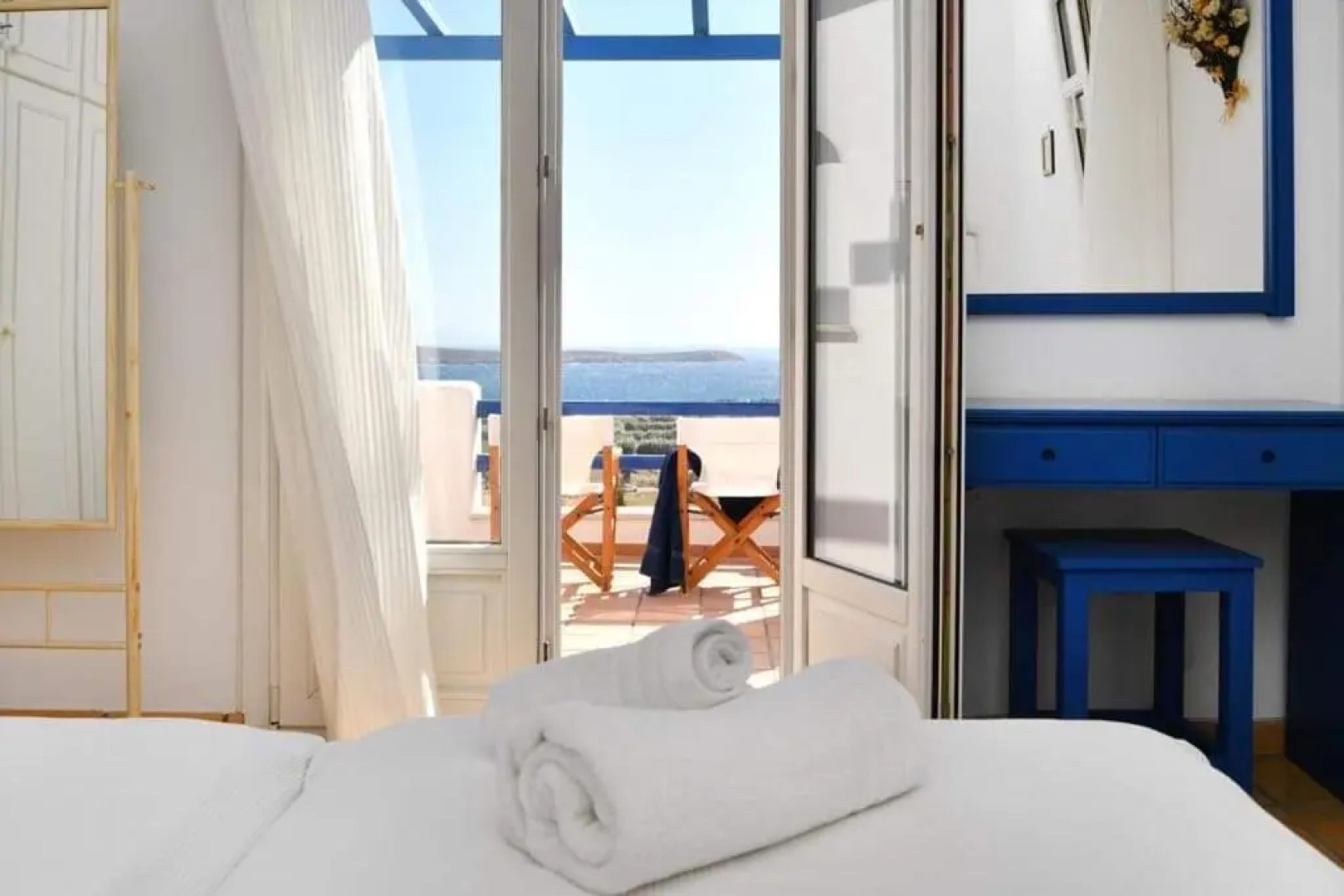 Villa Blue & White at Golden Beach