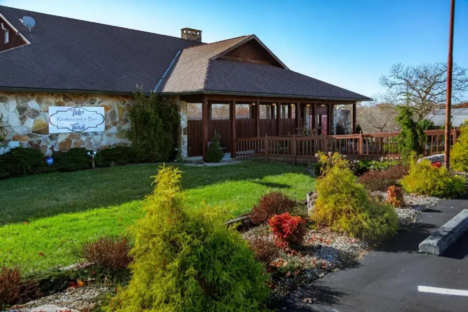 Crown Resorts at Lake Tansi