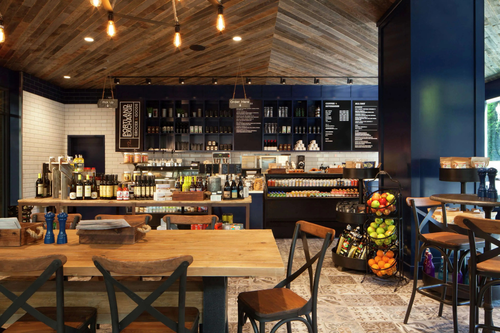 The Porter Portland, Curio Collection by Hilton