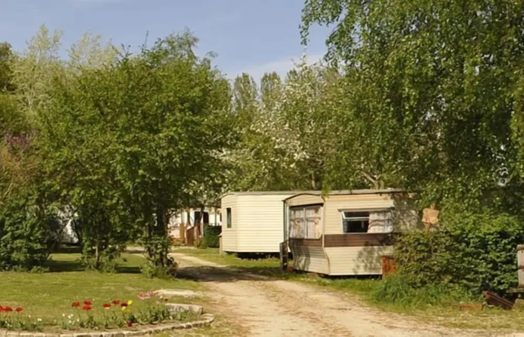 Camping de la Pointe - Caravane