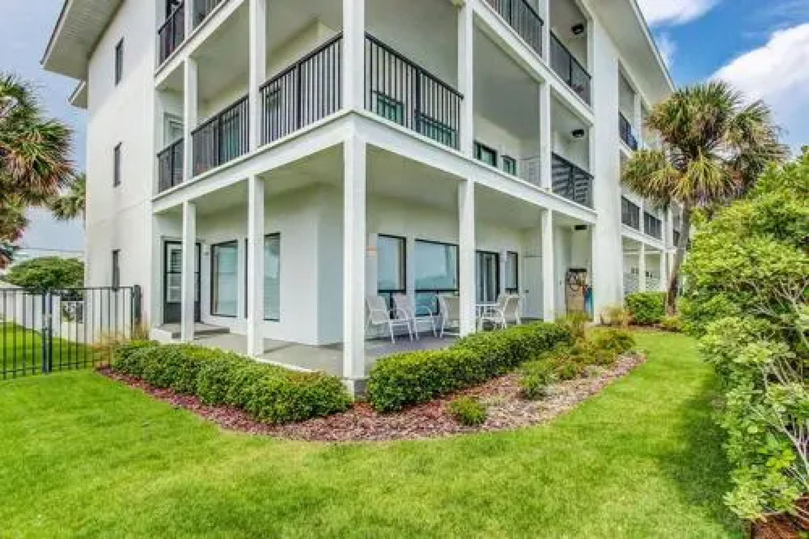 Palms Of Dune Allen 108 by RedAwning