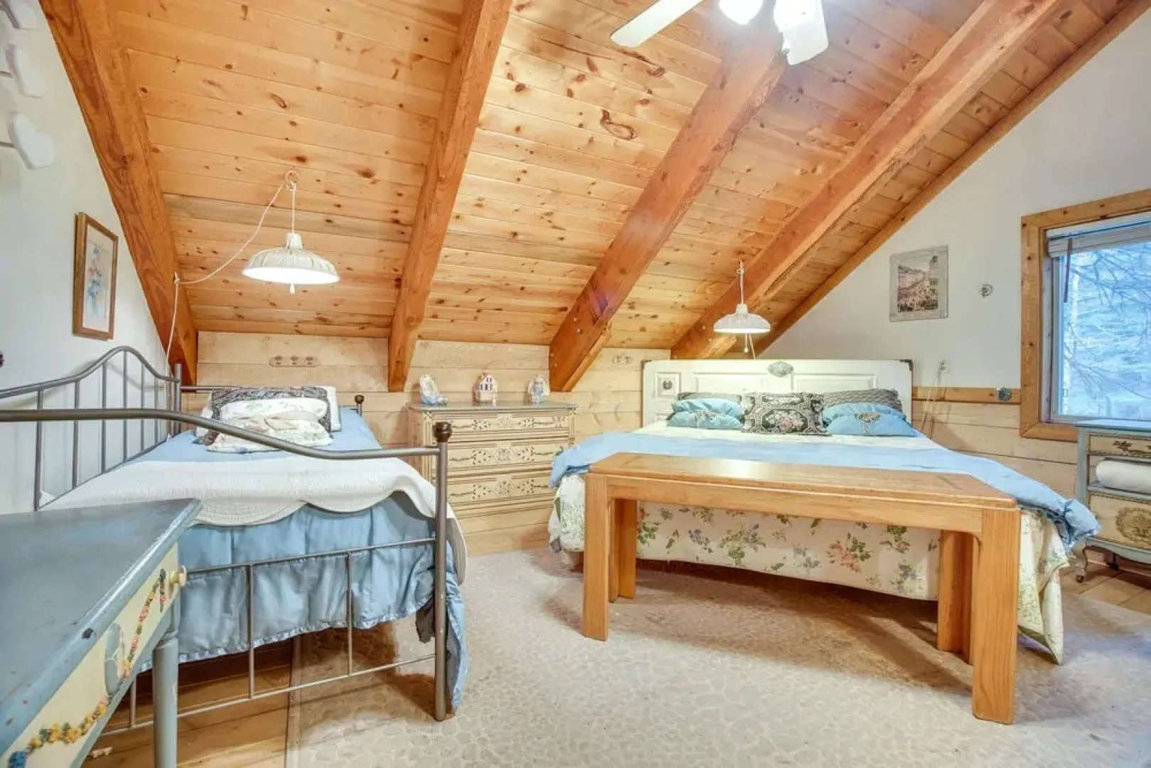 Tree-lined Mccall Cabin: Walk to Payette River!