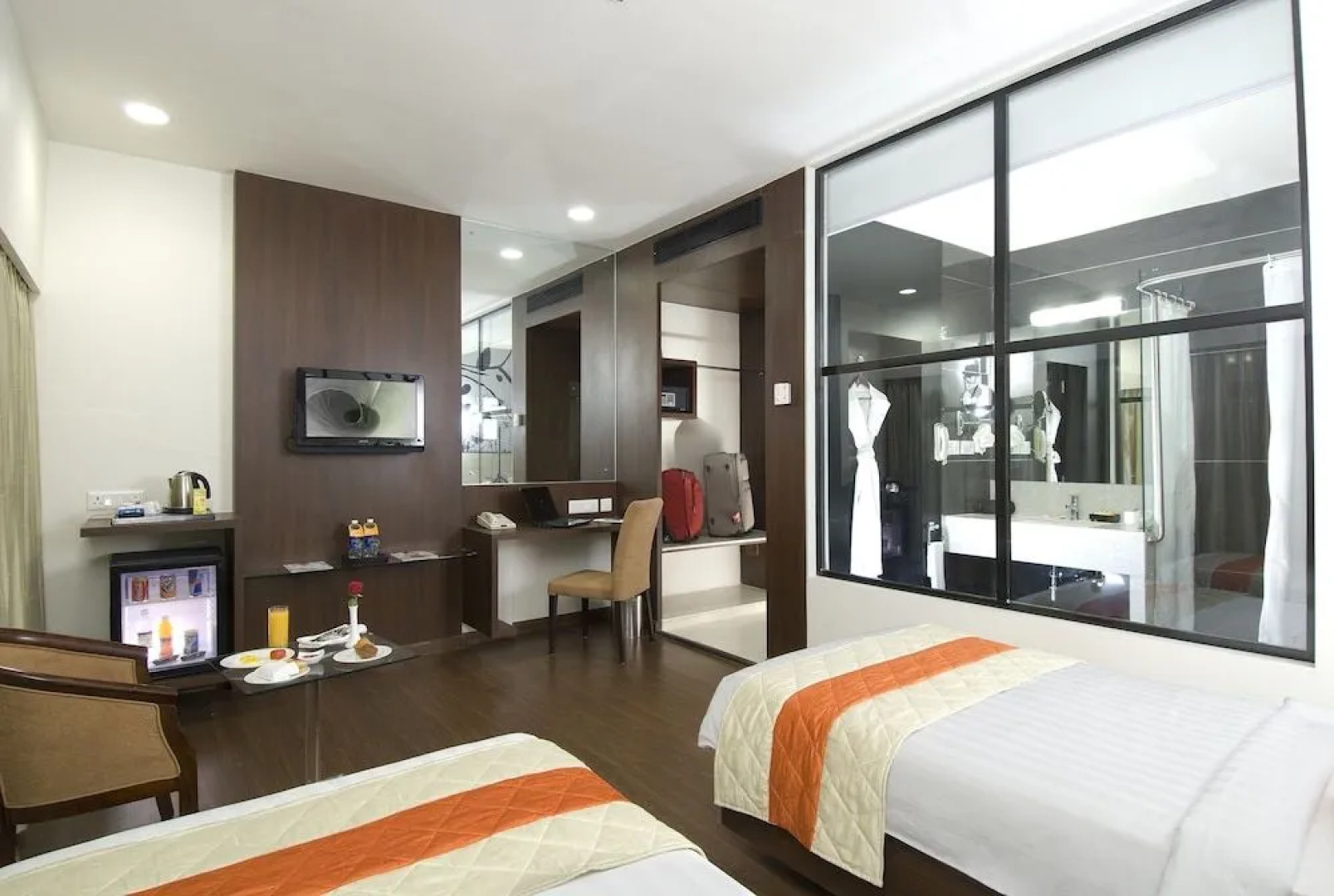 Mind Space Hotel Pimpri