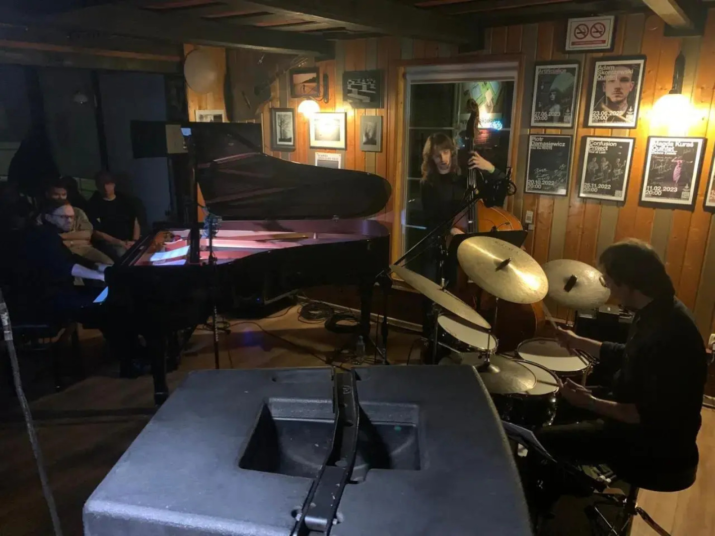 Bialy Dworek Janosikówka