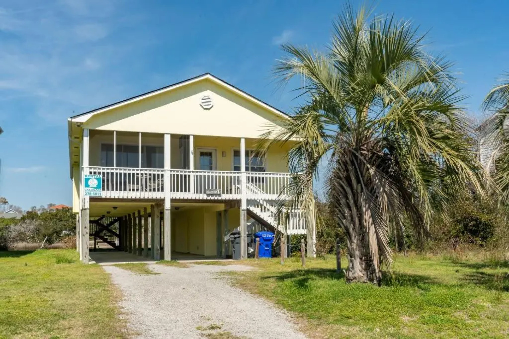 See Otter by Oak Island Accommodations