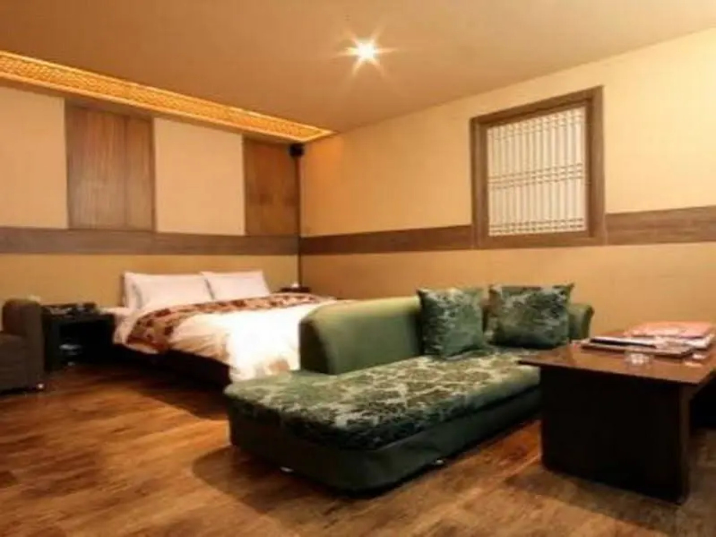 Film 37.2 Suwon Guundong