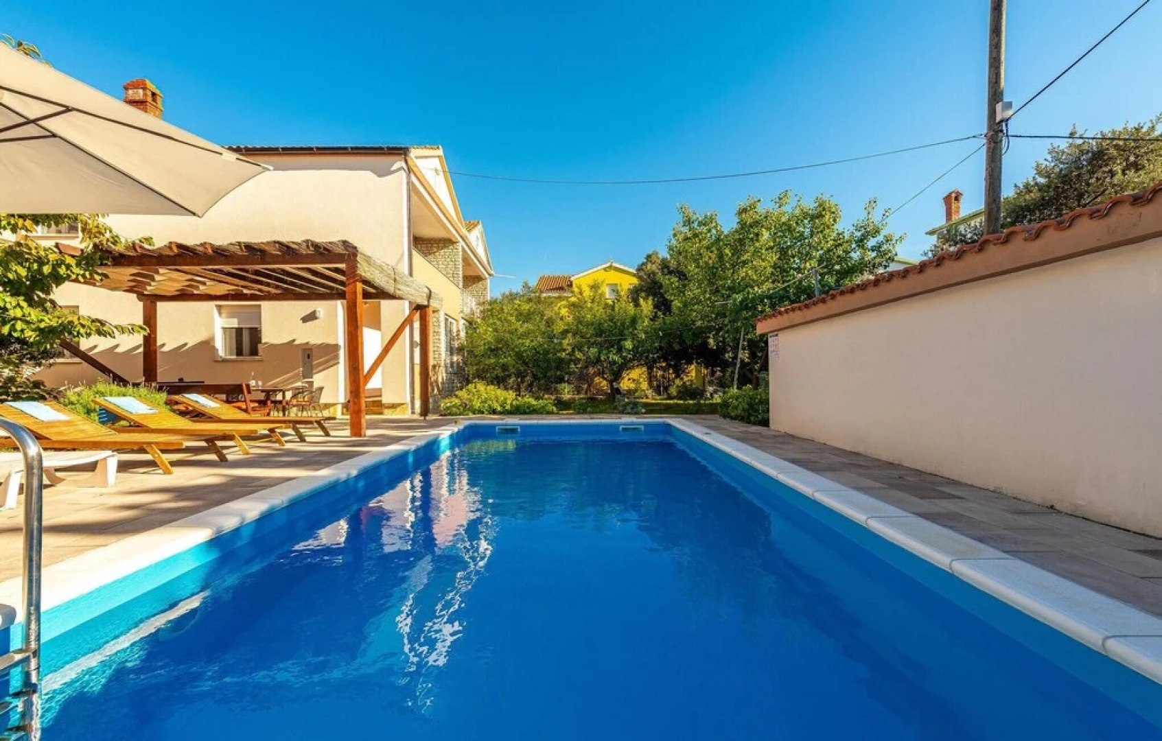 Beautiful Home in Vrsi With 4 Bedrooms, Wifi and Outdoor Swimming Pool