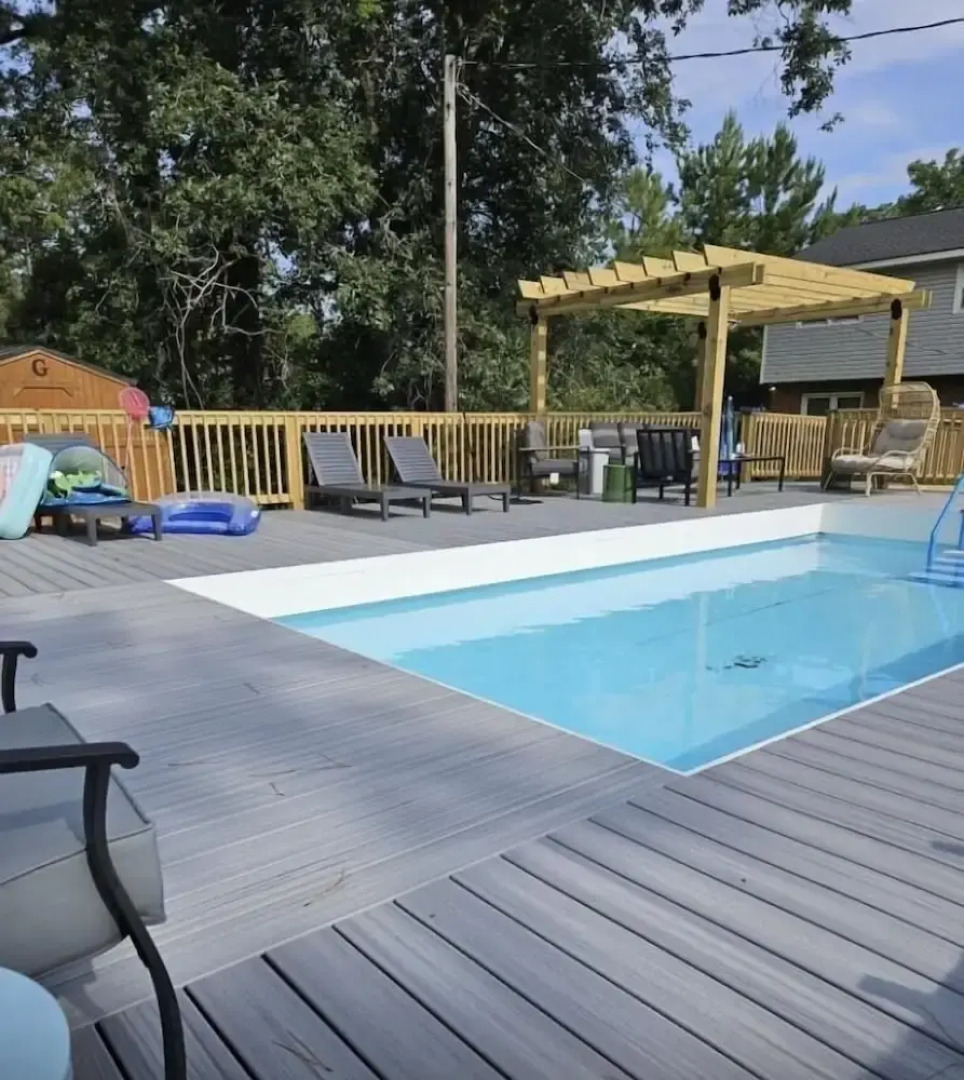 Cardinal Seas 5 Bedroom Home by RedAwning