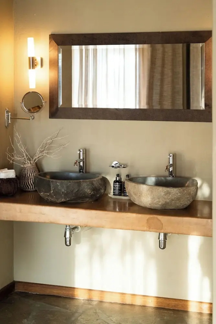 Sandfontein Lodge & Nature Reserve