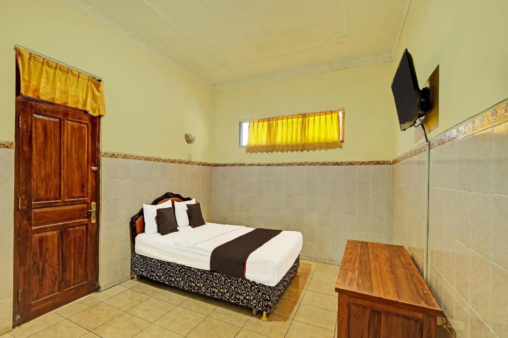 Collection O 91692 Hotel Citra Dewi 3 HillsNearUmbul Sidomukti