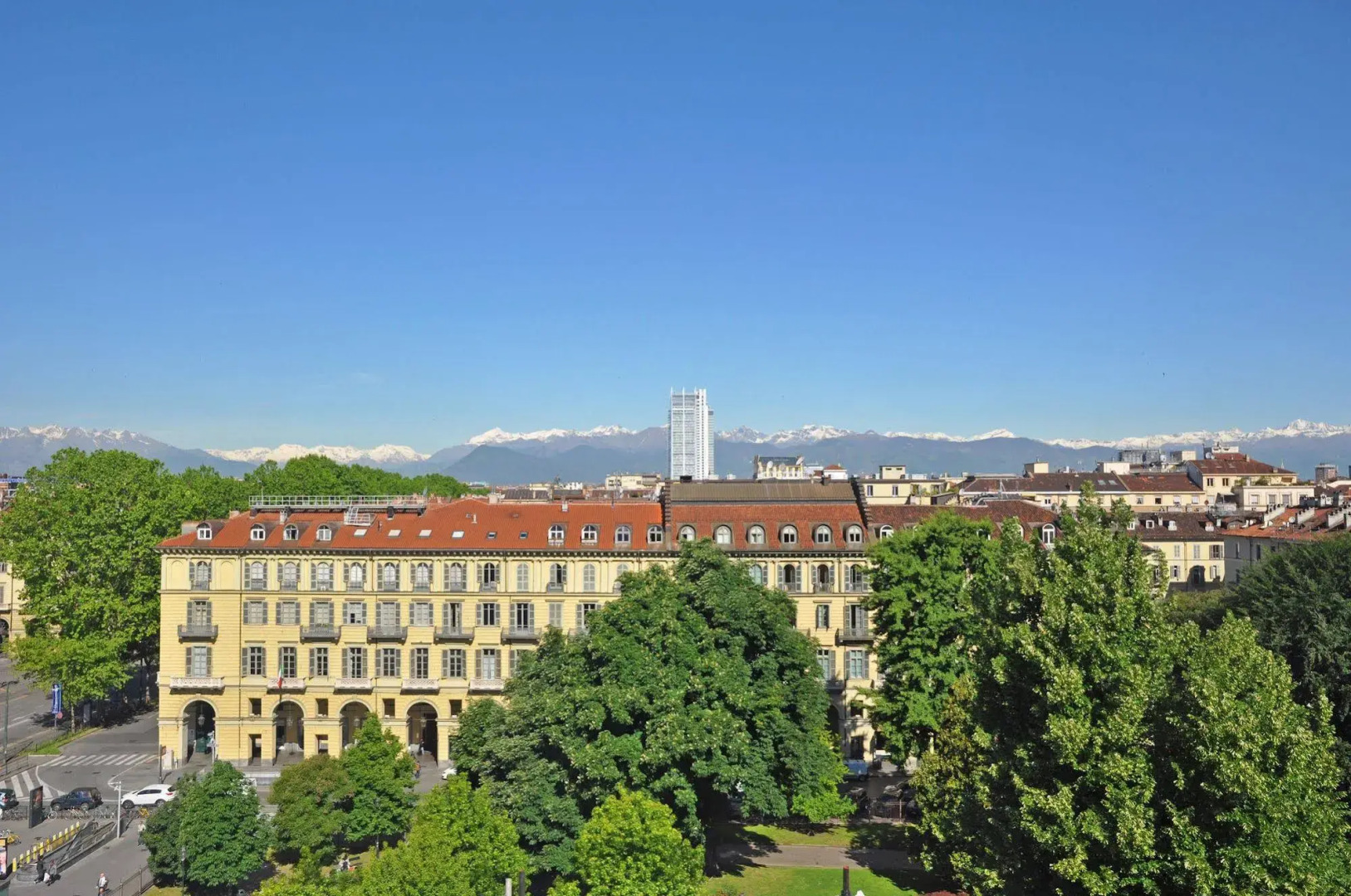 Hotel Roma E Rocca Cavour