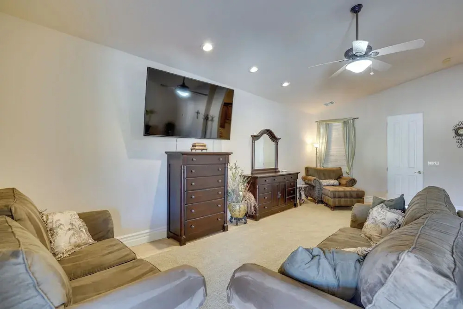 Hot Tub, Yard & Views: Spacious Cave Creek Home