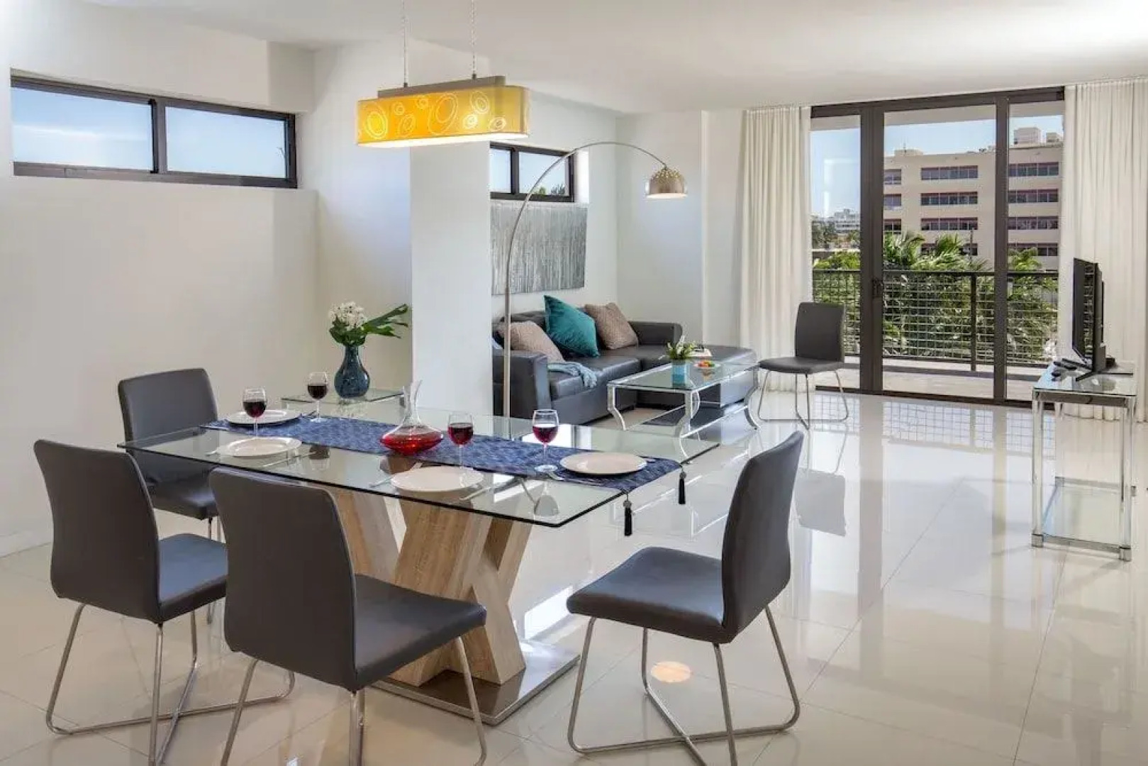 Bay Breeze Premium Apartments By Eskape Collection