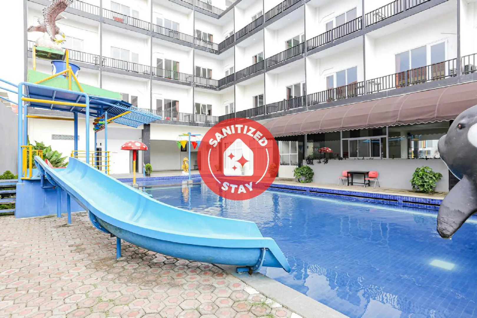 Capital O 1246 Hotel Grand Pacific