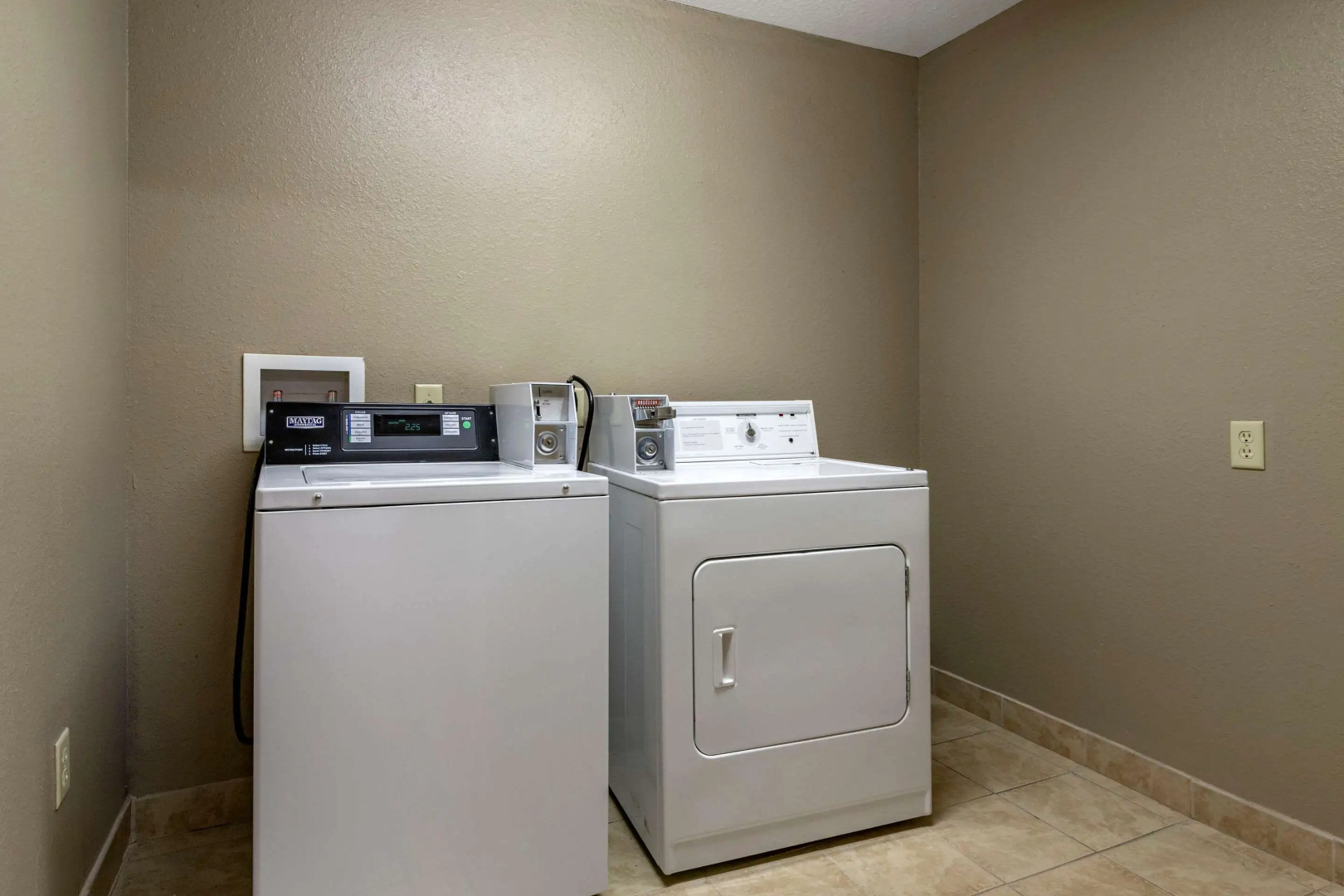 Sleep Inn & Suites Brunswick North