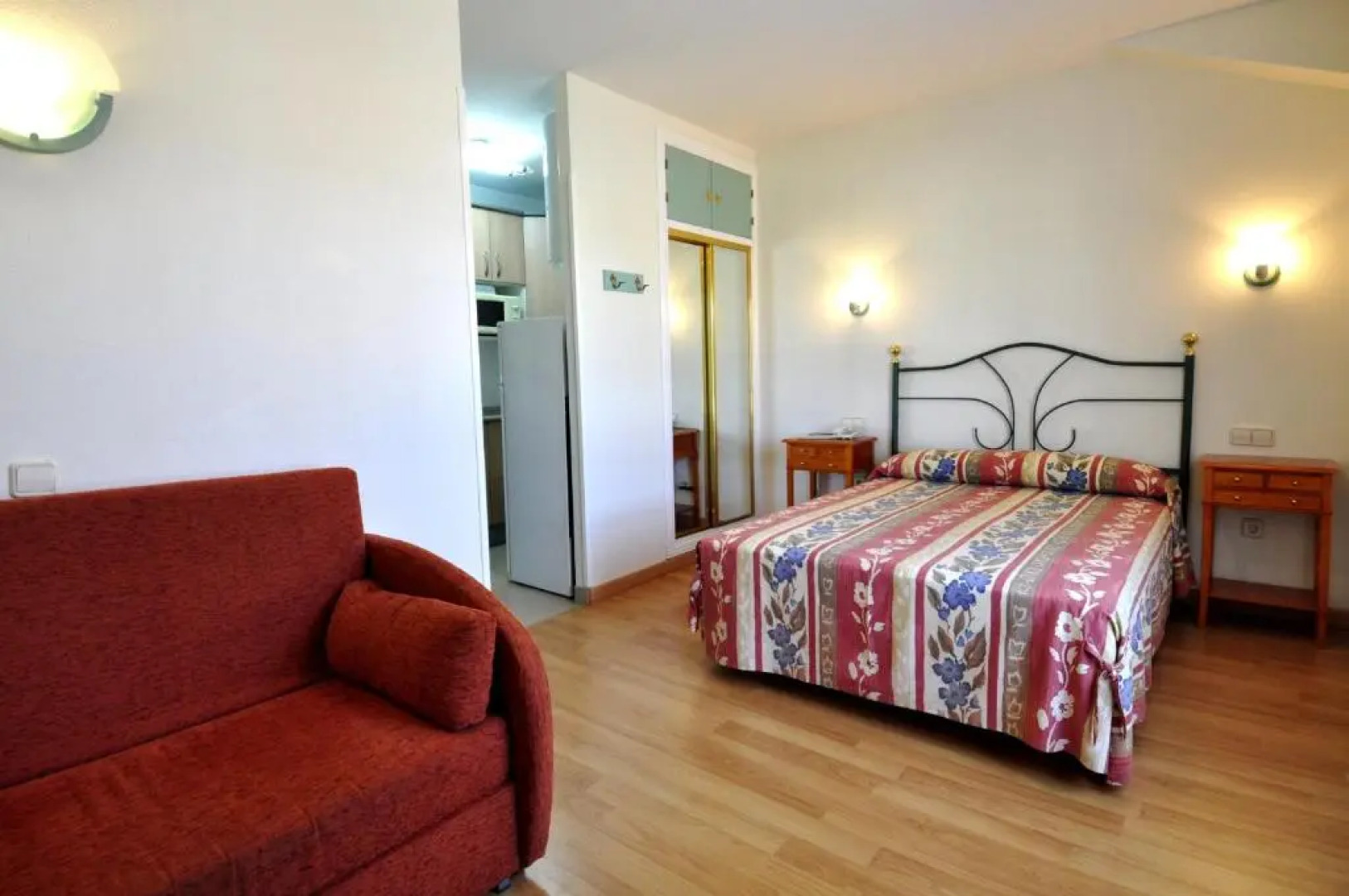 Hotel Apartamentos Aralso Sotillo