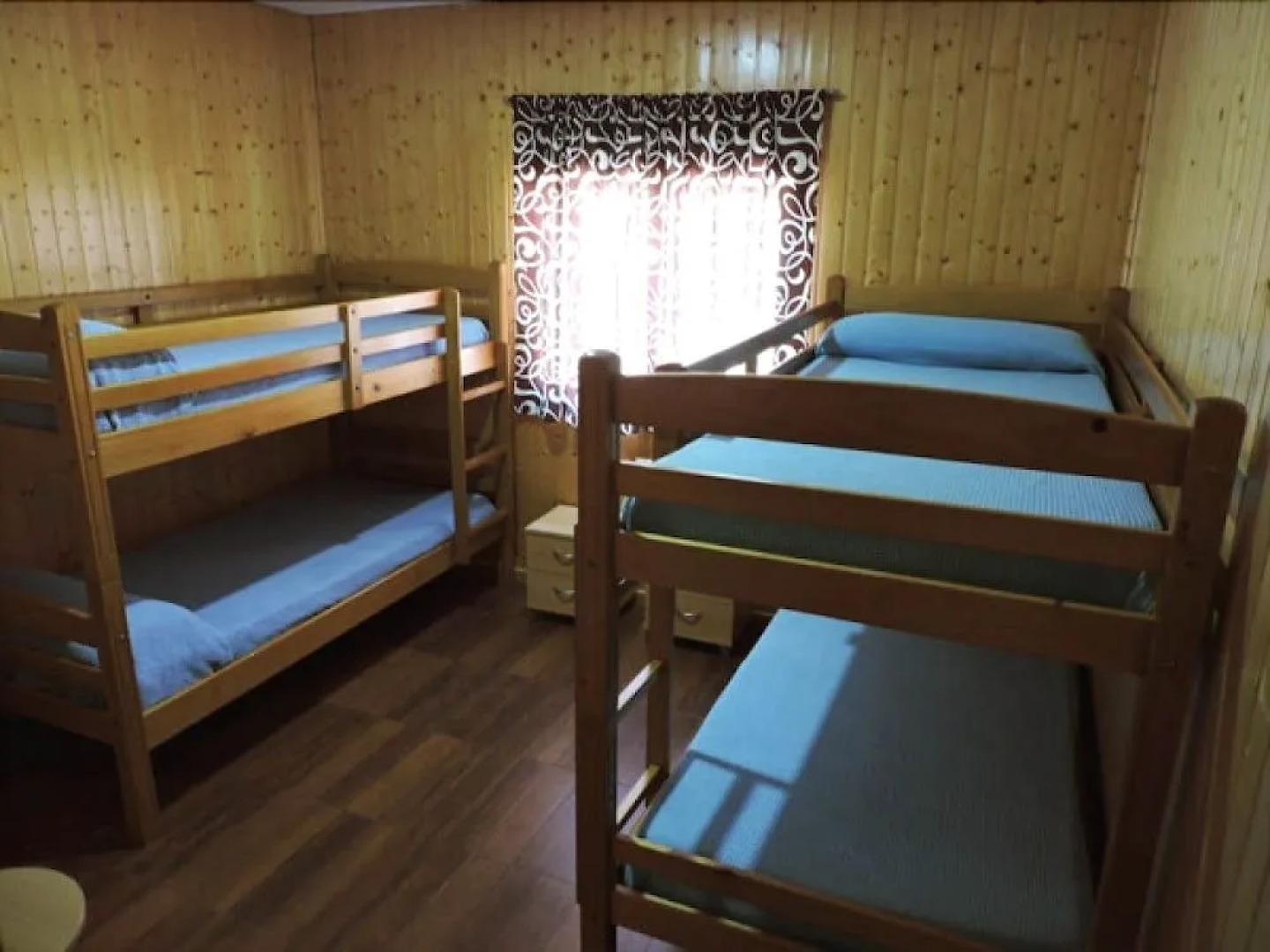 Hostal - Camping Ciudad de Cáceres