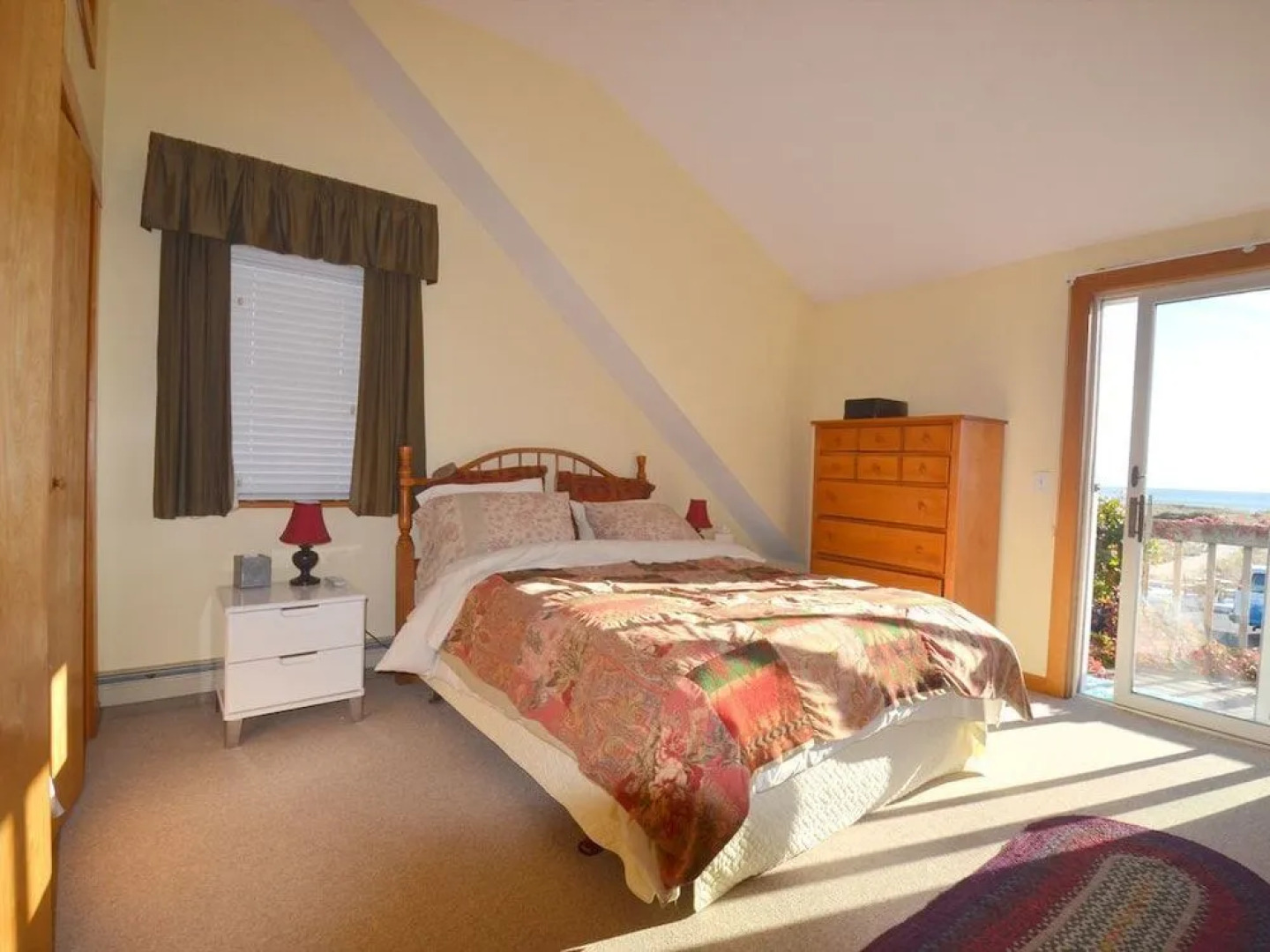 East Harbour Motel and Cottages