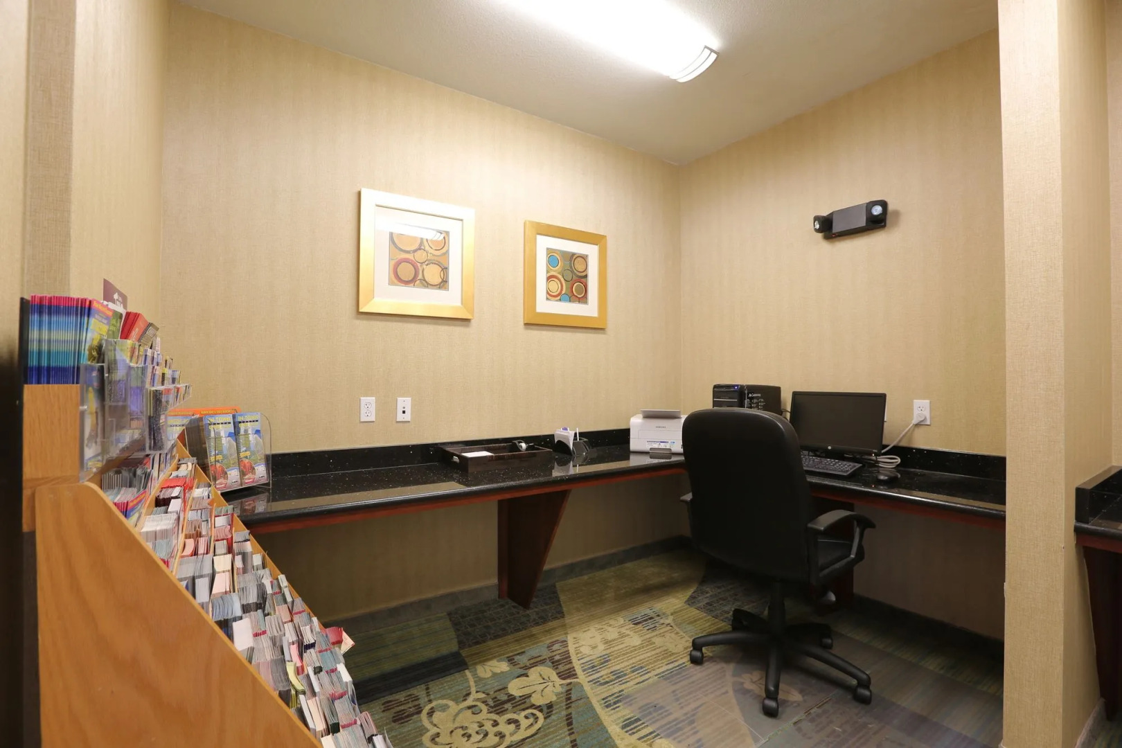 Holiday Inn Express Tampa N I-75 - University Area by IHG