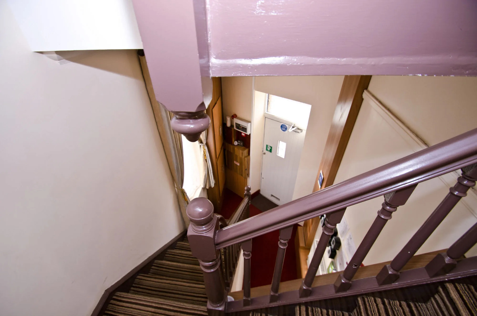 William's Hillsborough Apartments