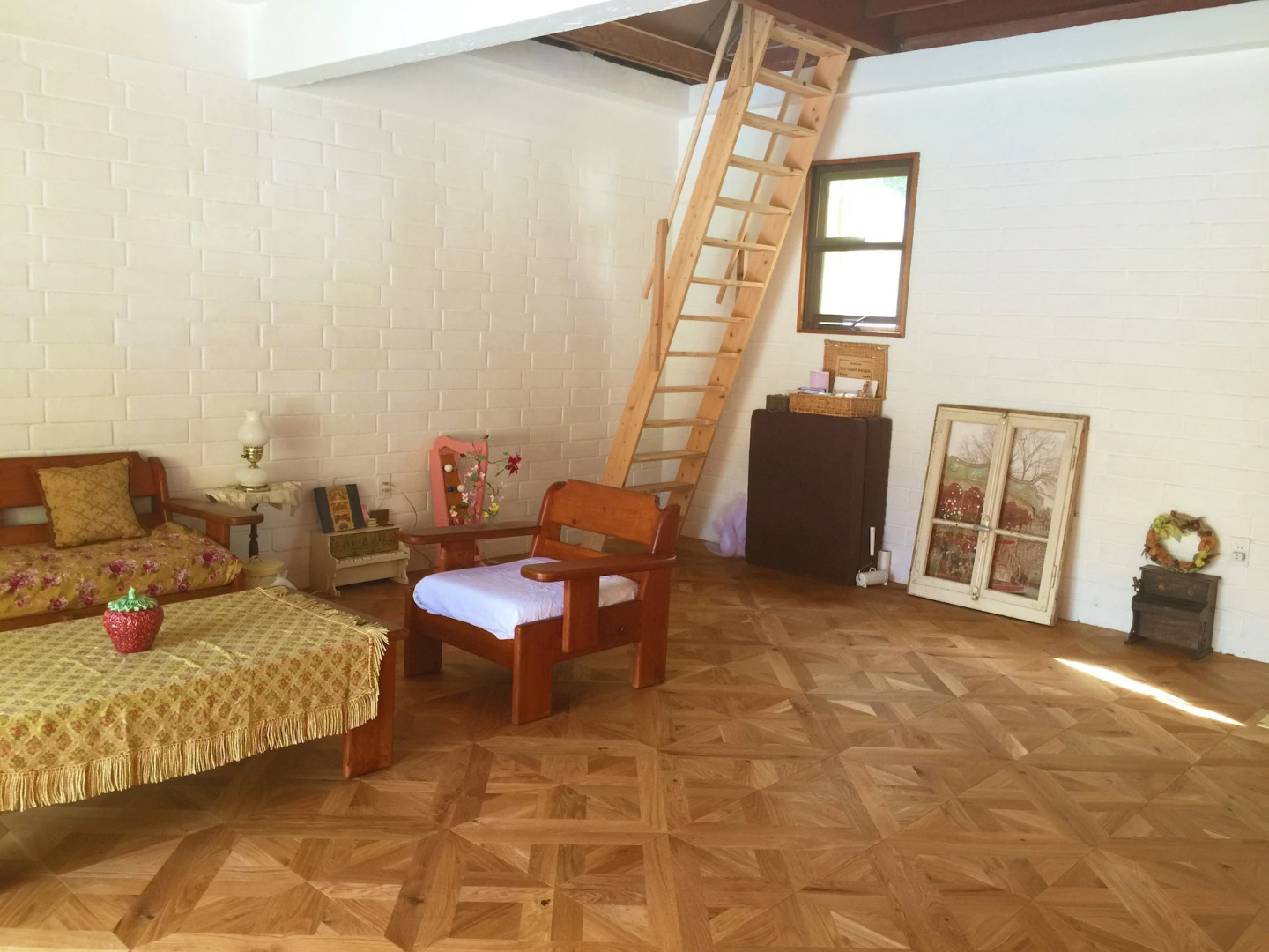 Okinawa starry forest cottage