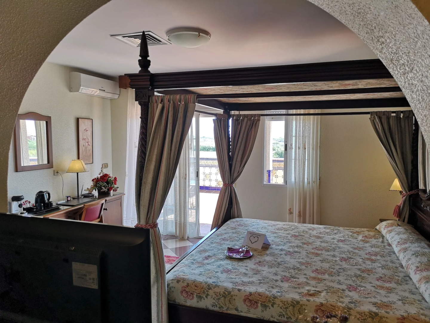 Hotel Avenida Tropical