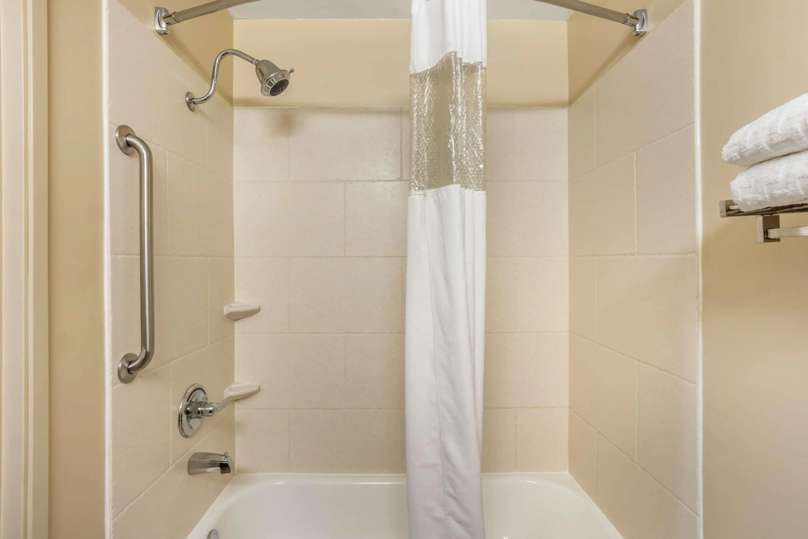 Best Western Plus University Park Inn & Suites