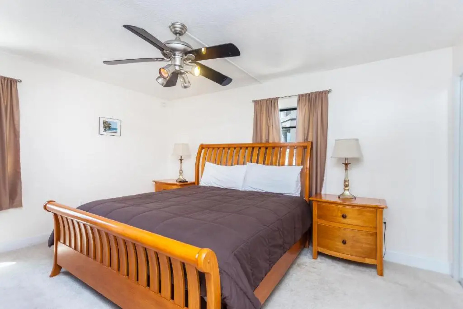 Beachcomber 301, 2 Bedrooms, Near Mayo Clinic, Sleeps 4, Pool