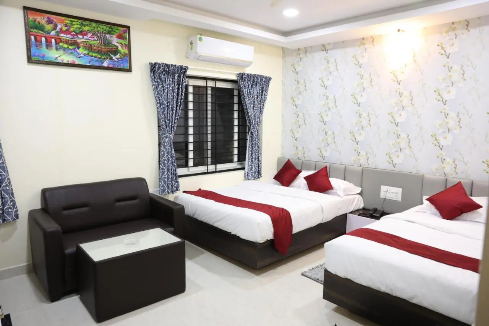 Sunshine International Boarding & Lodging