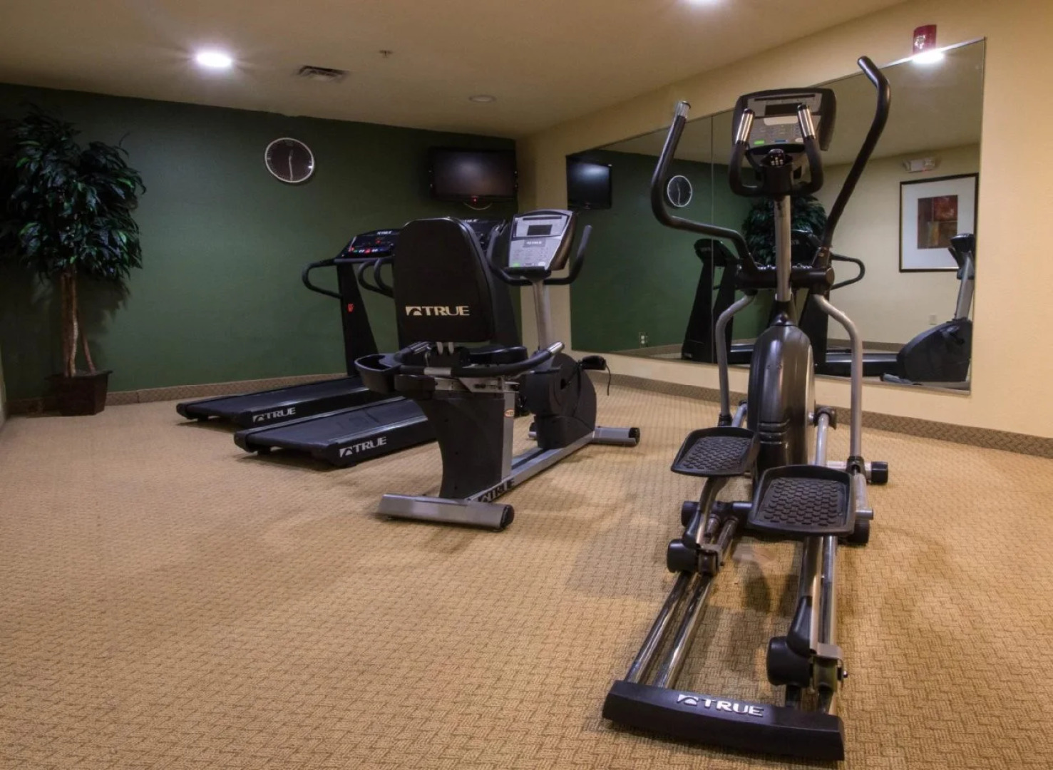 Country Inn & Suites by Radisson, Meridian, MS