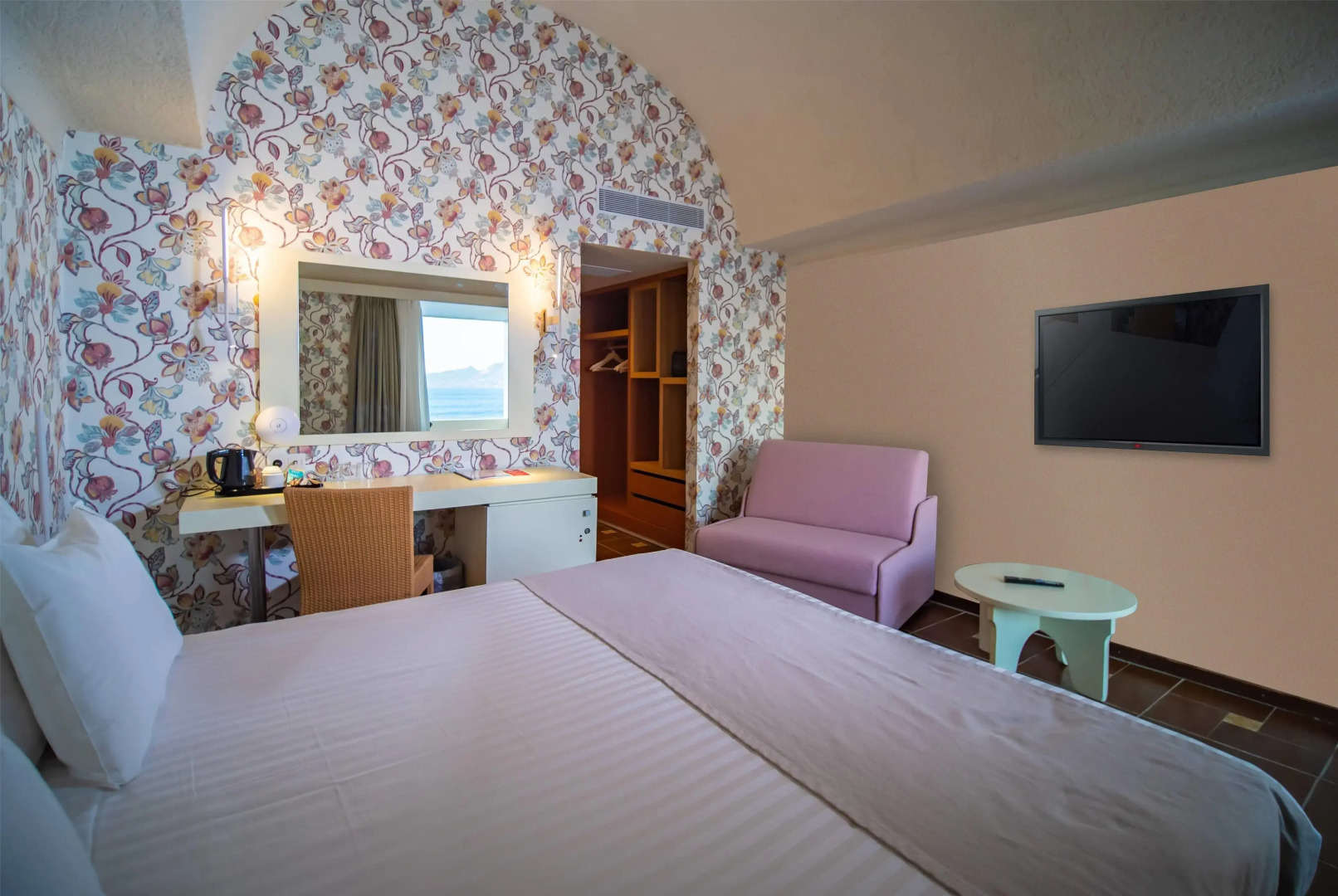 Ramada by Wyndham Loutraki Poseidon Resort