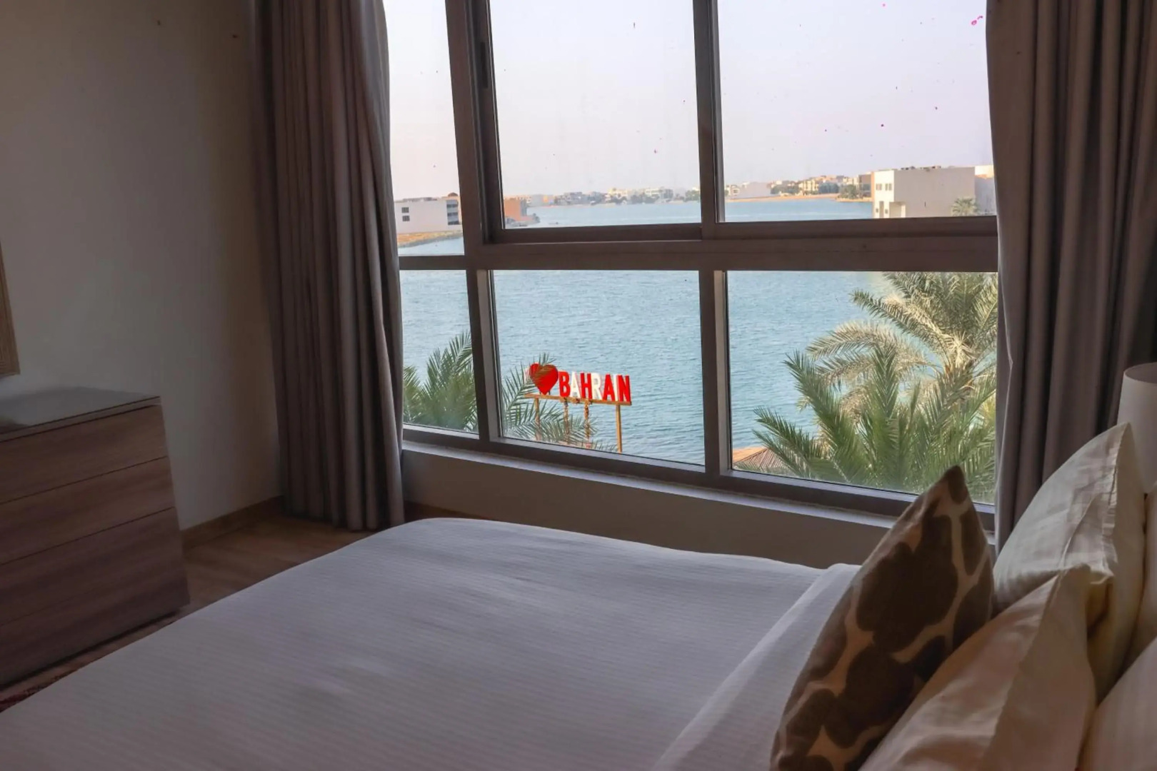 The Dragon Hotel & Resort & Sea Loft Chalets