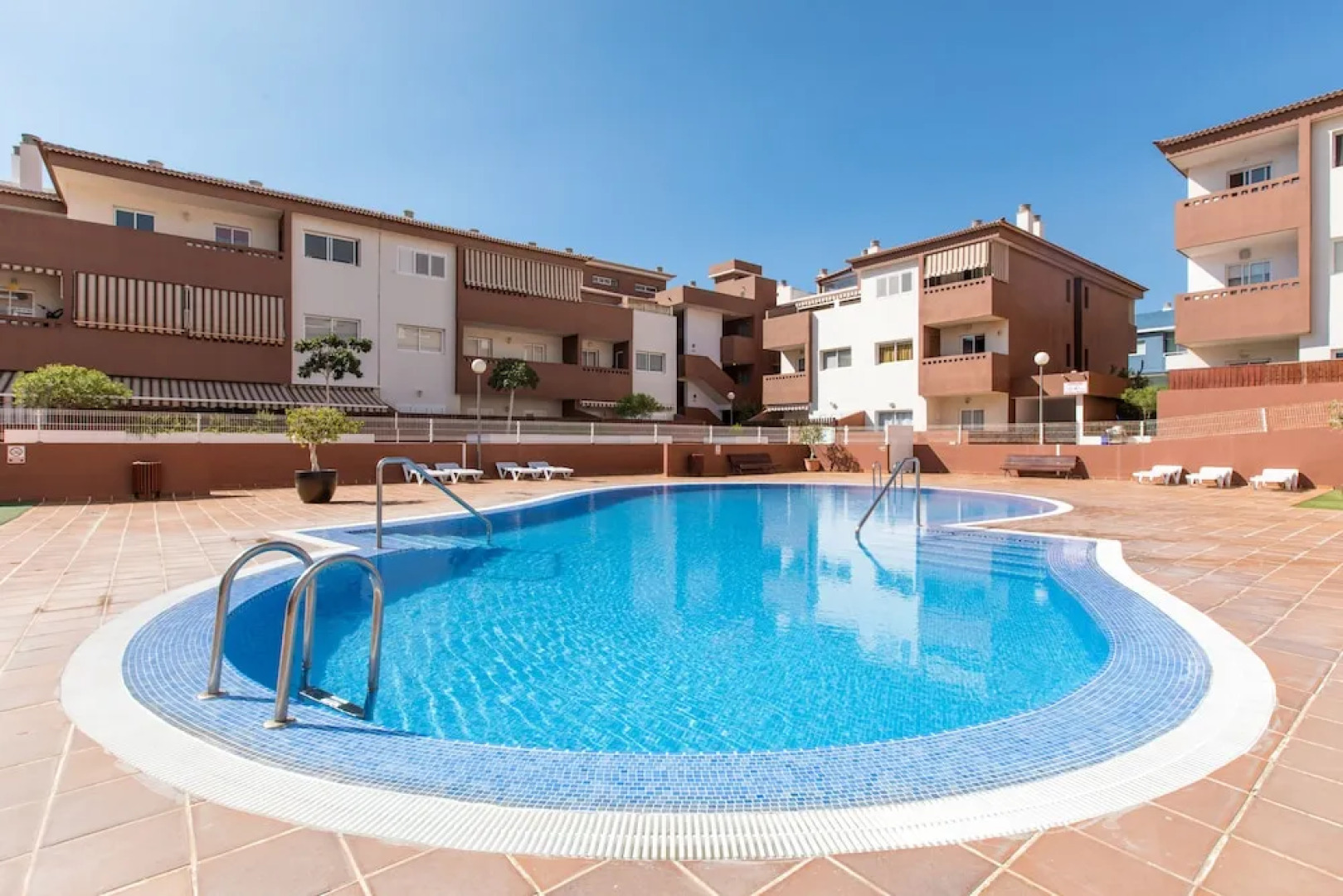 Island Time, Quietness and Relax on the Coast