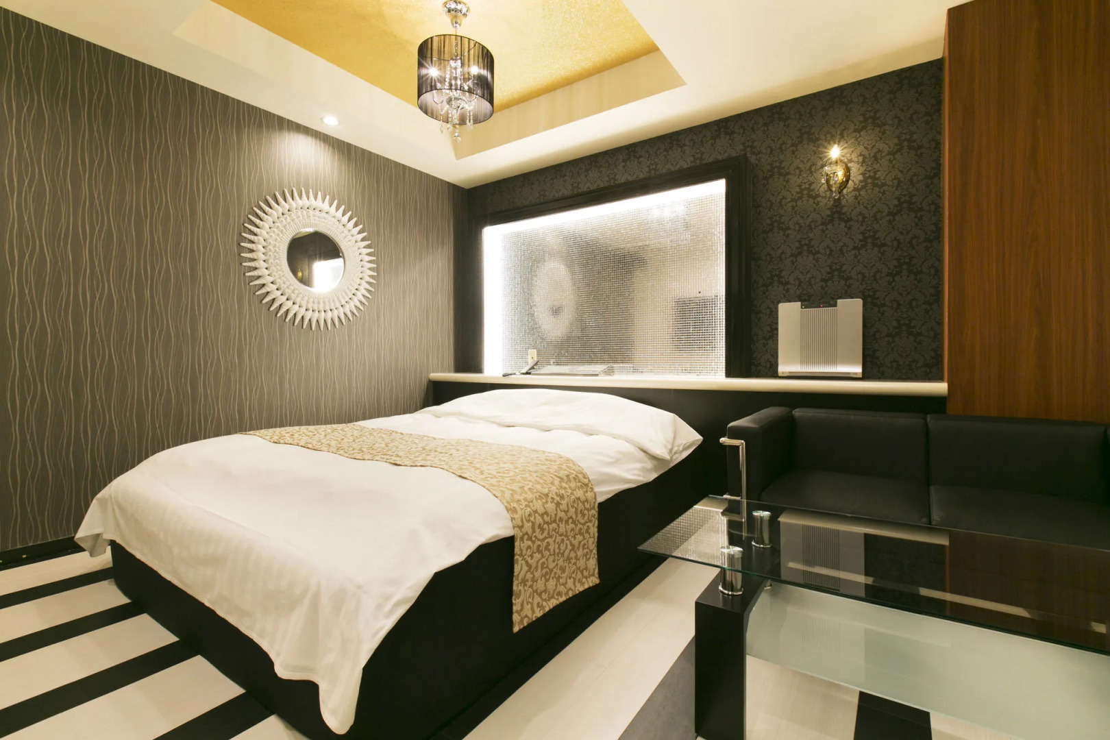 Hotel Atlantis Higashiosaka - Adults Only