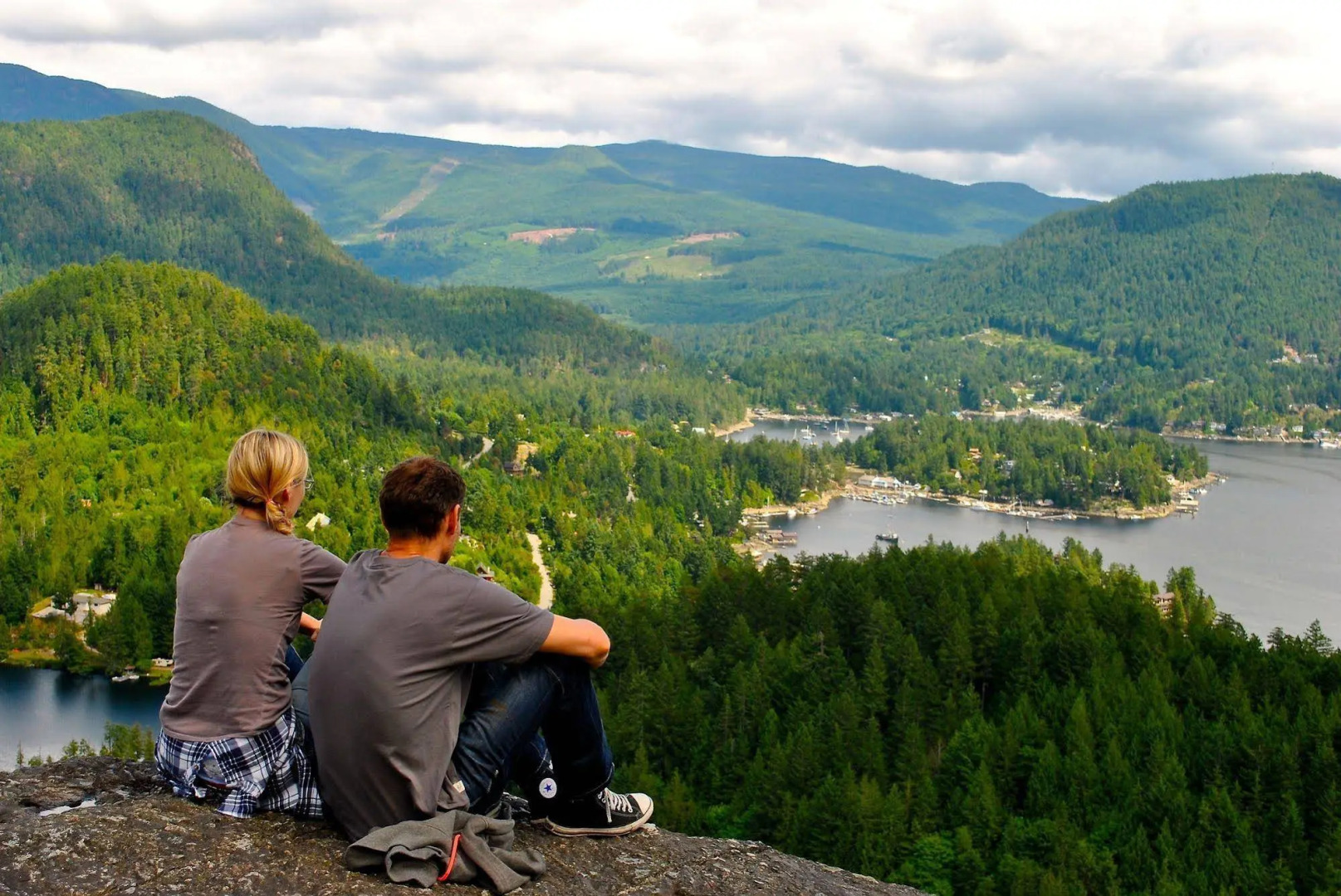 Madeira Park Vacation Suite