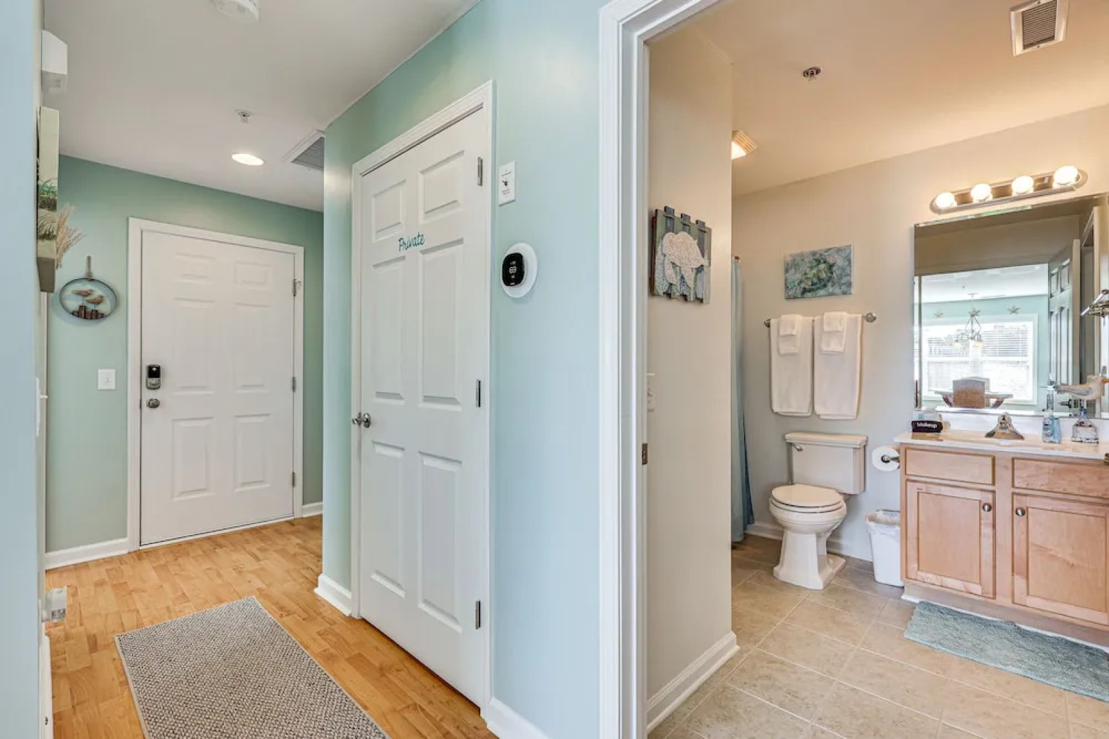 Marina & Beach Club Access: Condo in Southport