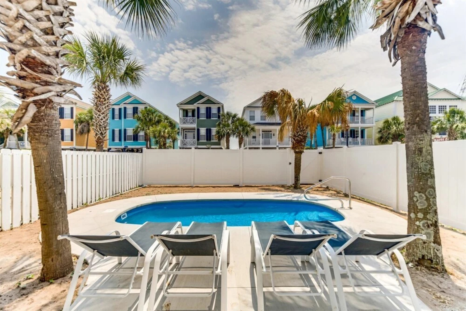 An Amazing Surfside Beach Escape