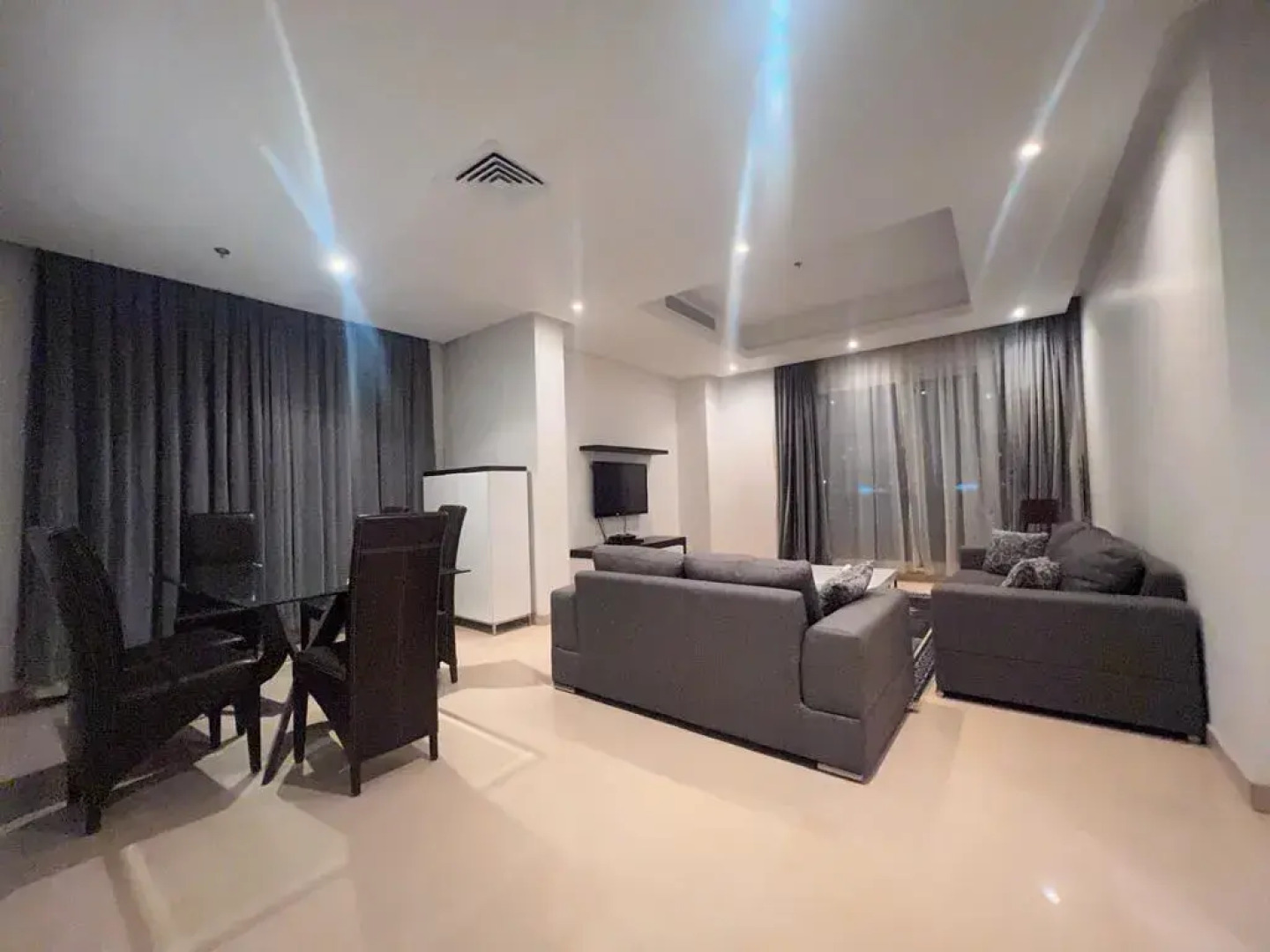 White luxury Suite hotel