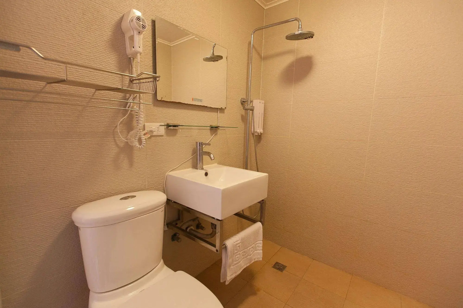 Lan Guei Hot Spring Hotel