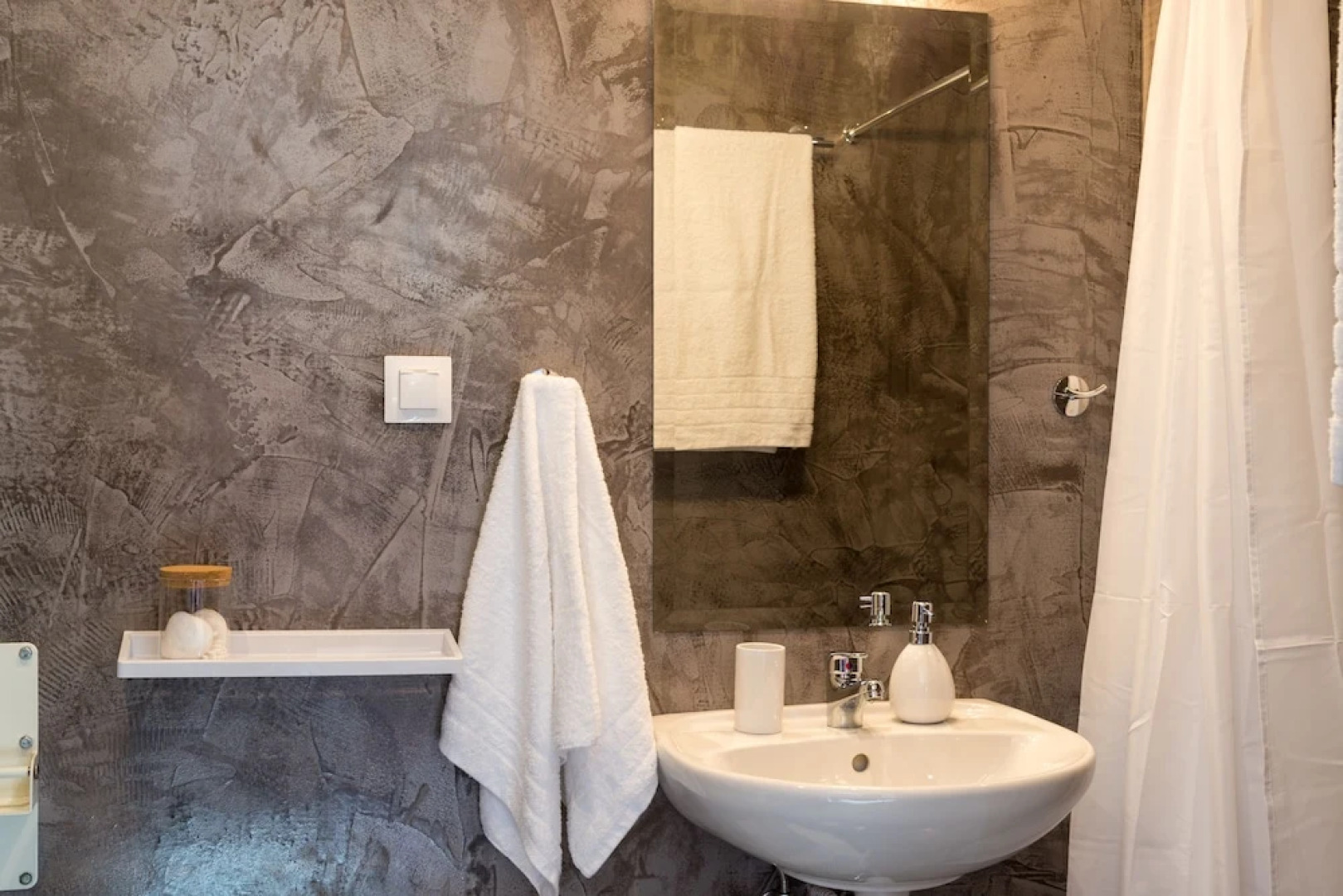 New Stylish apartments near airport