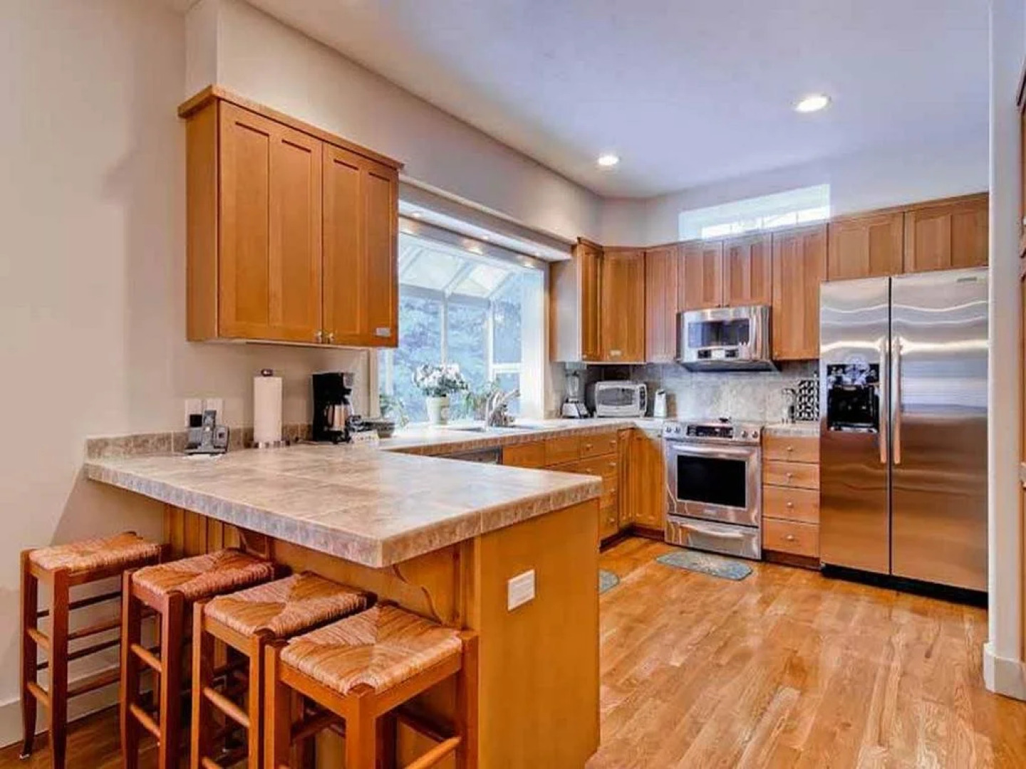 Yeagr Home Elkhorn by RedAwning