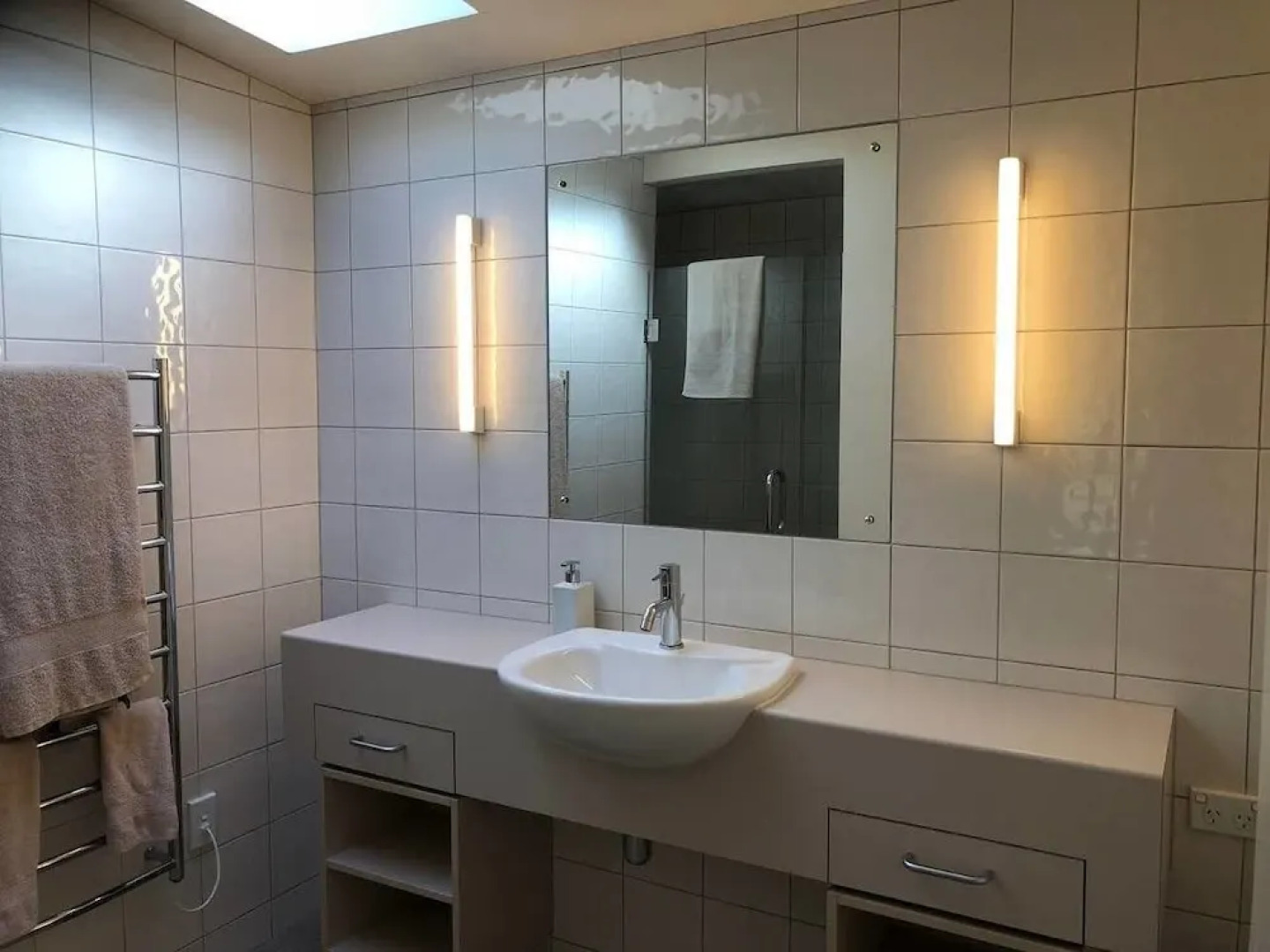 Queenstown Exclusive Retreat with Hot Tub