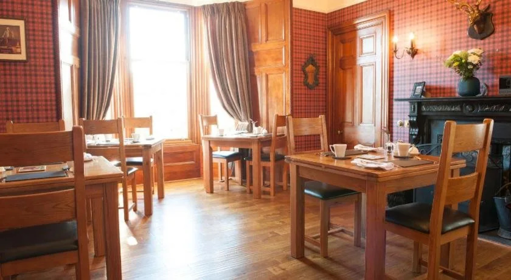 Strathallan Bed and Breakfast