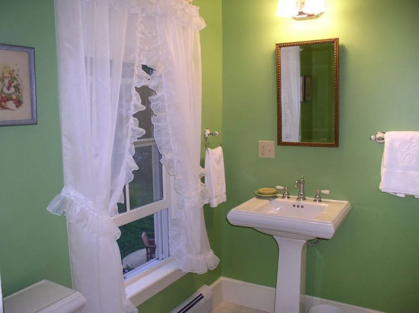 Elsa's Inn on the Harbor