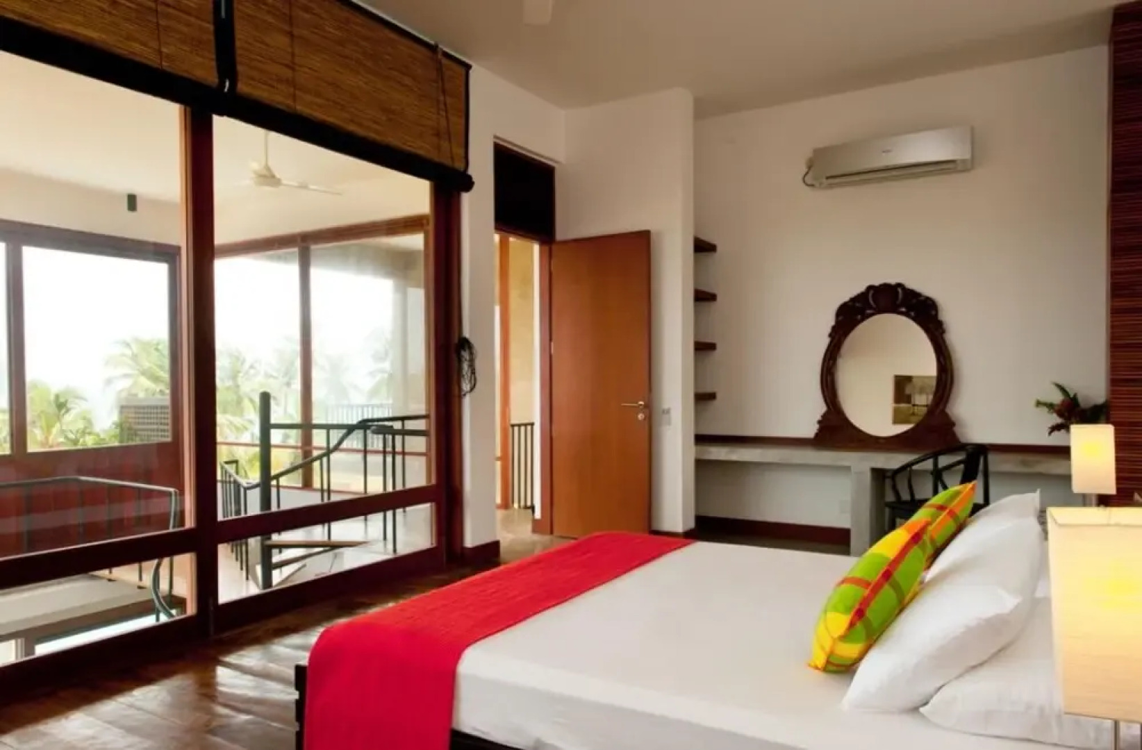 Modern Beach Villa With Roof Terrace