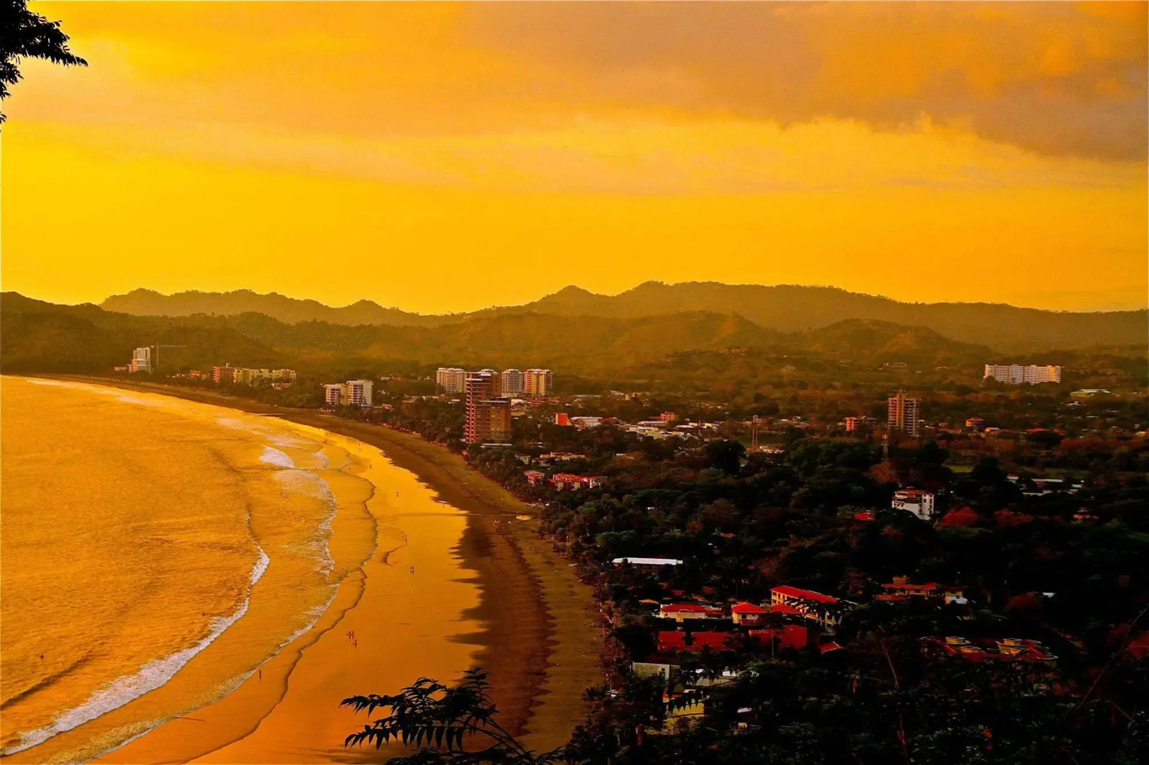 Jacó Laguna Resort and Beach Club