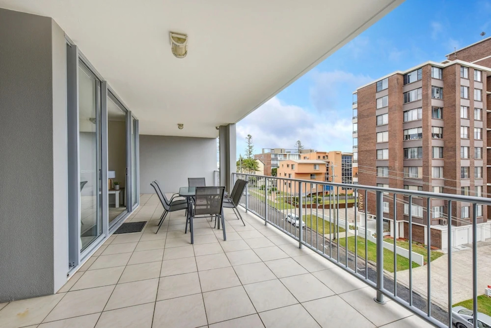 William Street Apartments